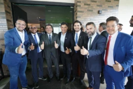 Rafael Fonteles participa de mobilização em Brasília e cobra mais recursos para prefeituras