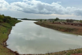 Barragem Poços passa por manutenção e reforça reserva hídrica em Itaueira