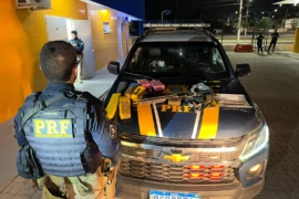 Procurado pela Justiça é preso com fuzil, drogas e munições em Luís Correia