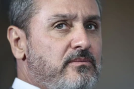 Mendonça afasta diretor da PF após apontar monitoramento ilegal